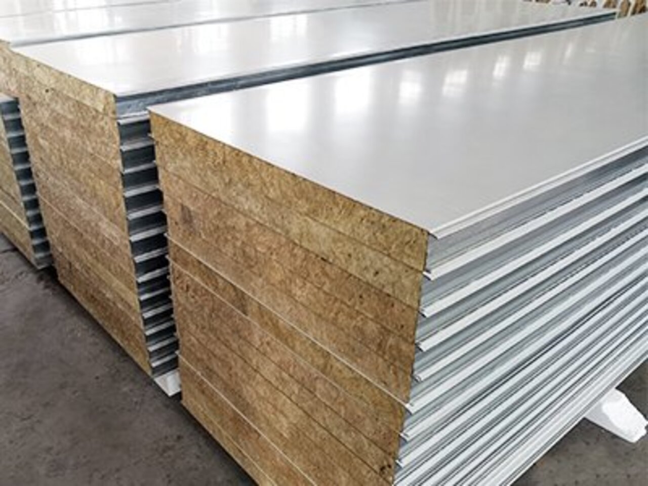 彩鋼夾芯巖棉凈化板